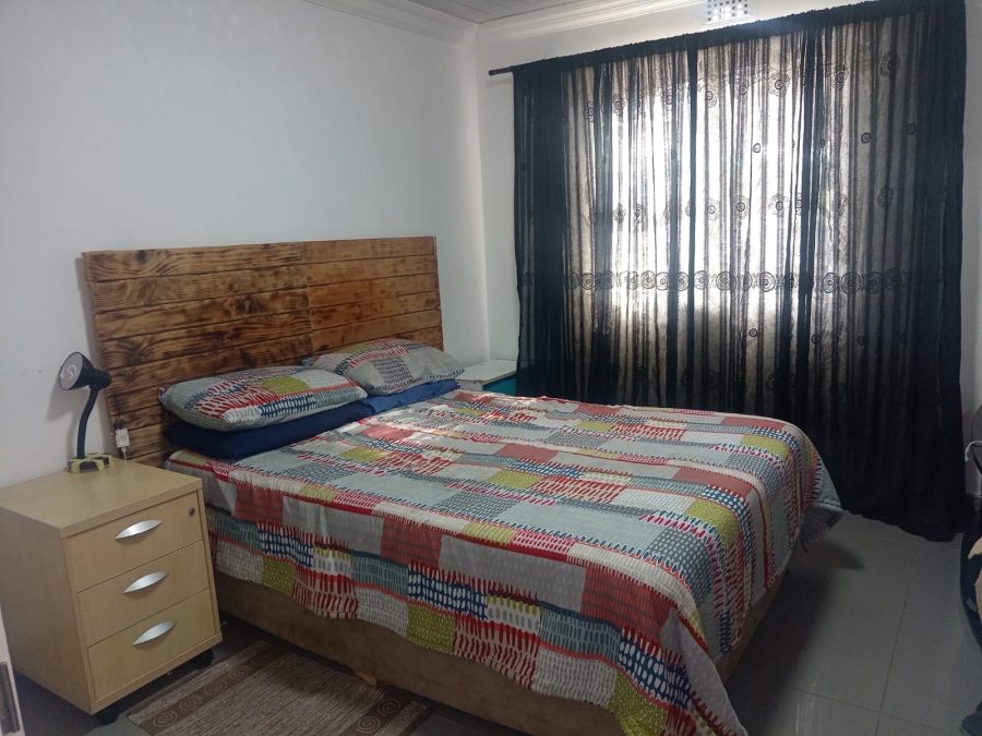 4 Bedroom Property for Sale in Westridge Western Cape